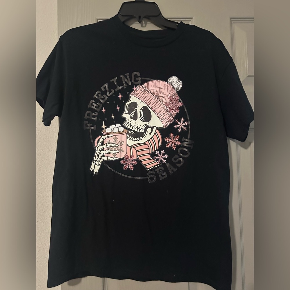 Freezing Season T-shirt